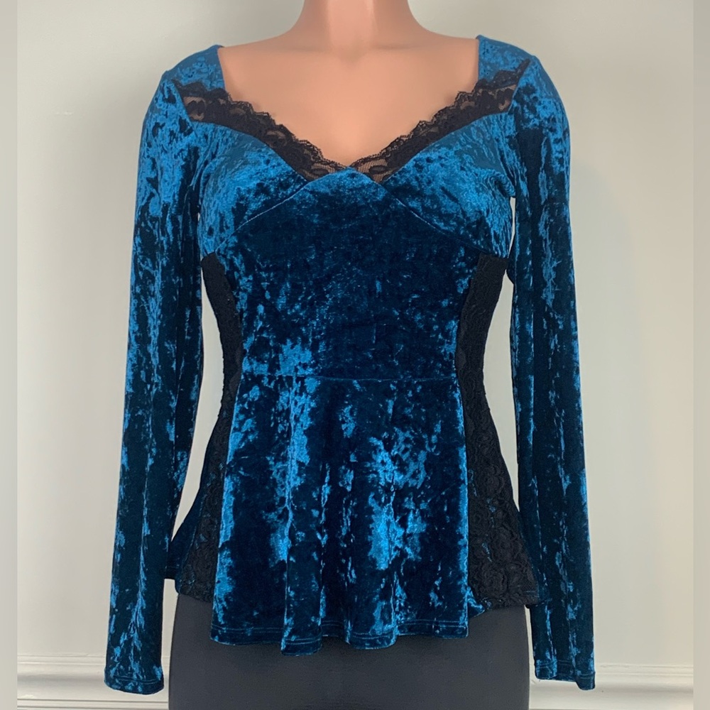 VENUS Blue Velvet Blouse with Black Lace